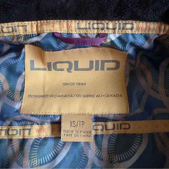 Liquid Canada Activewear  Ski Jacket XS - Picture 10 of 15